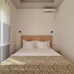 Josana 招待所 3*