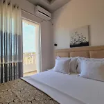 Josana 招待所 Sarandë