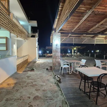 Josana Sarandë