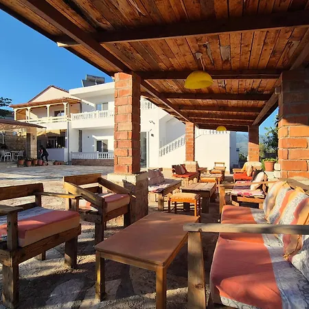 Josana * Sarandë