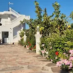 Josana 3*