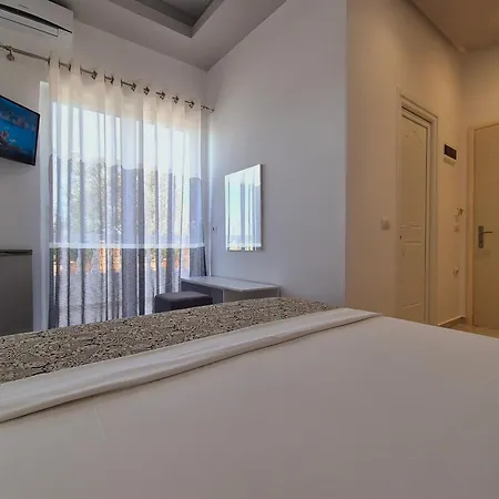 Josana Guest house