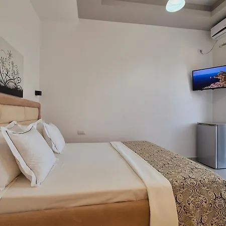 Josana Guest house