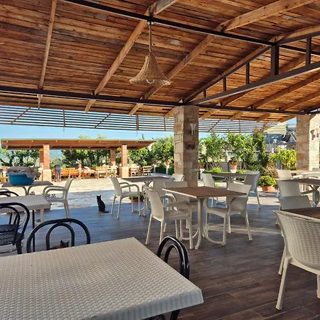 Josana Guest house