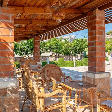 Josana Affittacamere Sarandë