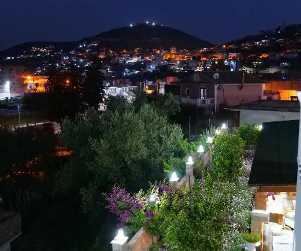 Josana Sarandë