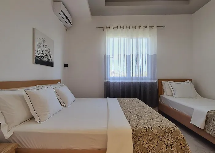 Josana 3* Sarandë