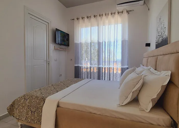 Josana Sarandë