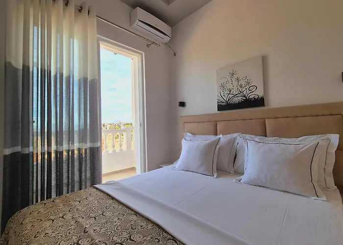 Josana Pensión Sarandë